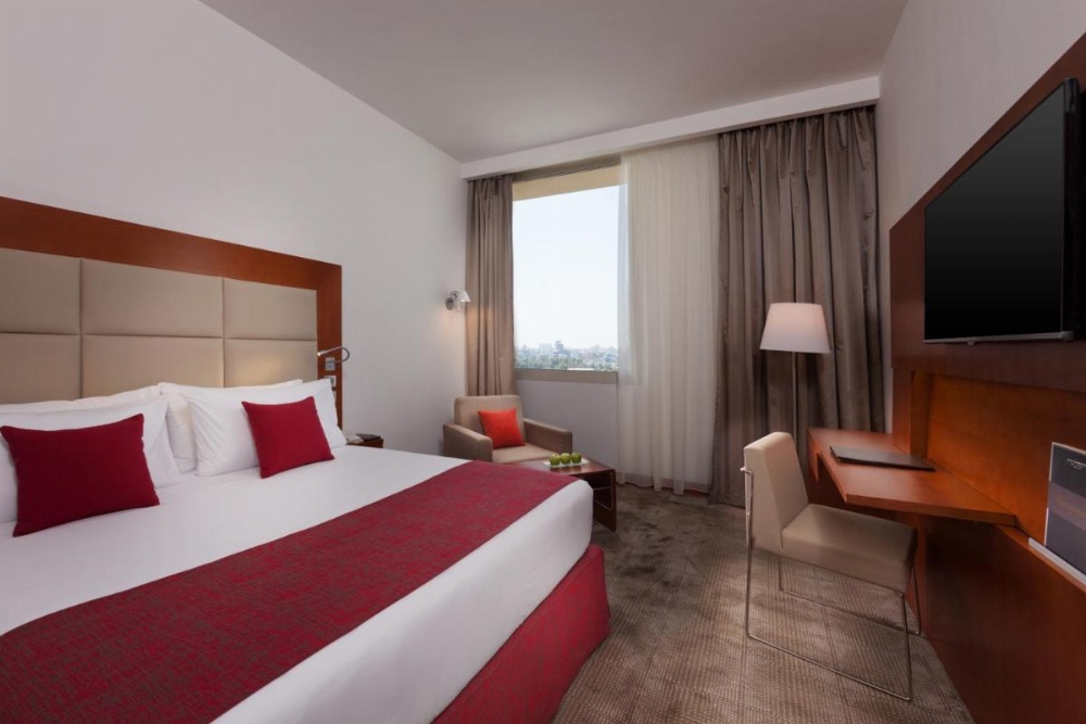 Superior Pool View Room